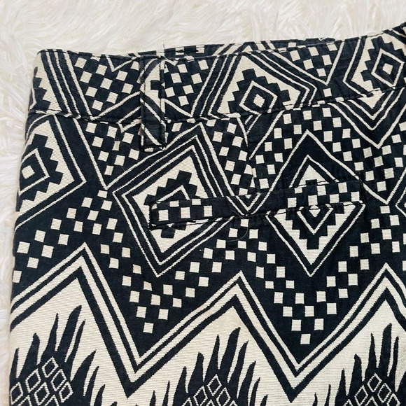 EUC J. Crew Textured Allover Print Chino Shorts 12 Diamond Ikat - Picture 9 of 15